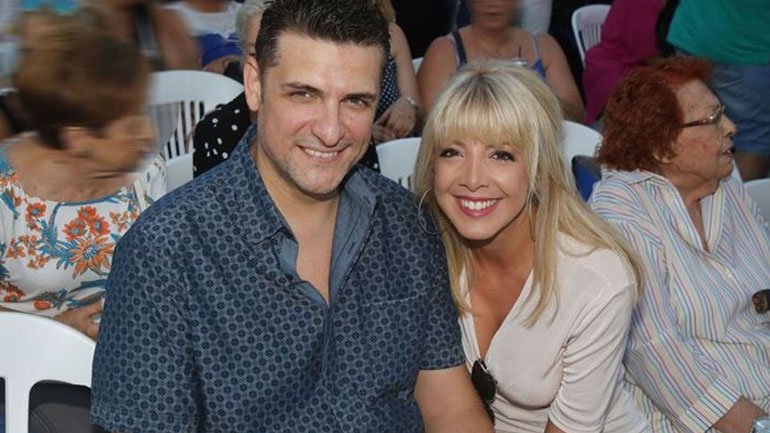 Ο Χρίστος Αντωνιάδης έγινε μπαμπάς – Η Αφροδίτη Τσώνου έφερε στον κόσμο τα δίδυμα μωρά τους