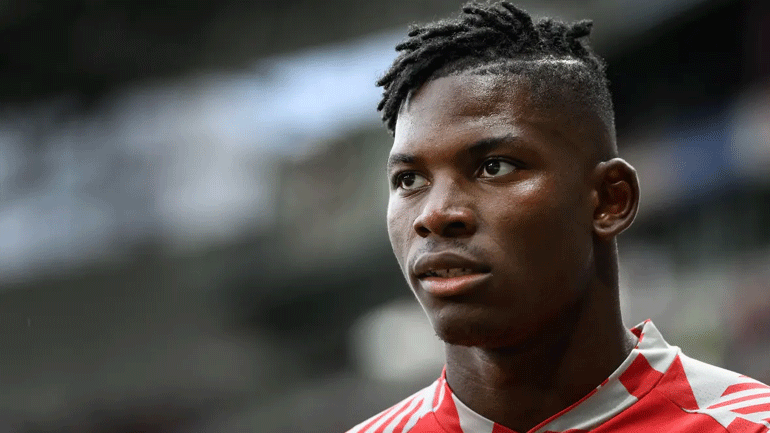 Ελβετία: Μπρεέλ Εμπολό, ένας Καμερουνέζος, αντίπαλος του… Καμερούν