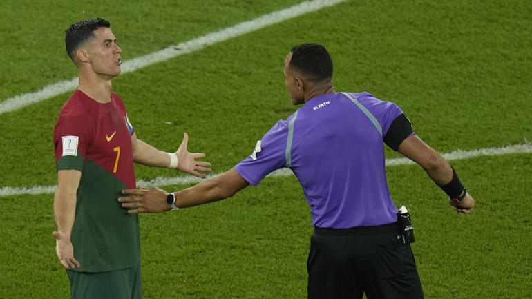 Μουντιάλ 2022: Με τα ονόματά τους στην φανέλα και οι διαιτητές της διοργάνωσης!