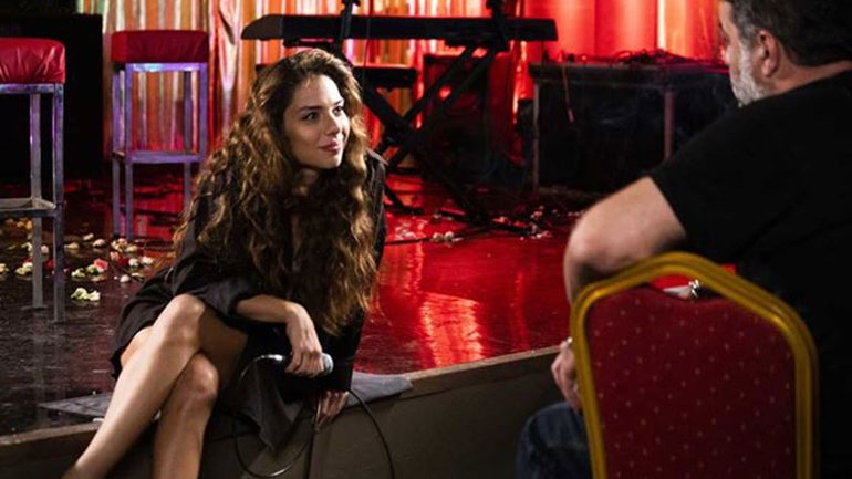 Ηλιάνα Μαυρομάτη: «Ήταν μια άκομψη ερώτηση και για τον Βασίλη Μπισμπίκη και για τη σύντροφό του»