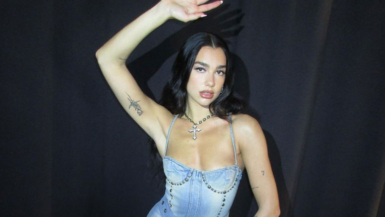 Dua Lipa: Υιοθέτησε τη μεγαλύτερη τάση αυτή τη στιγμή στο street style