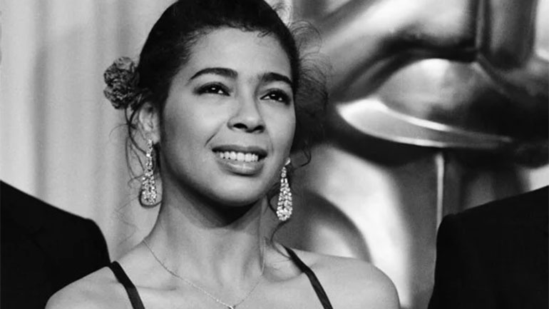 Irene Cara: Πέθανε η τραγουδίστρια των «Flashdance» και «Fame»