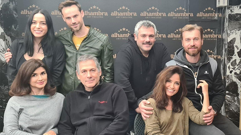 «Κάθε πέρσι και του χρόνου» σε σκηνοθεσία Αλέξανδρου Κοέν στο Θέατρο Αλάμπρα