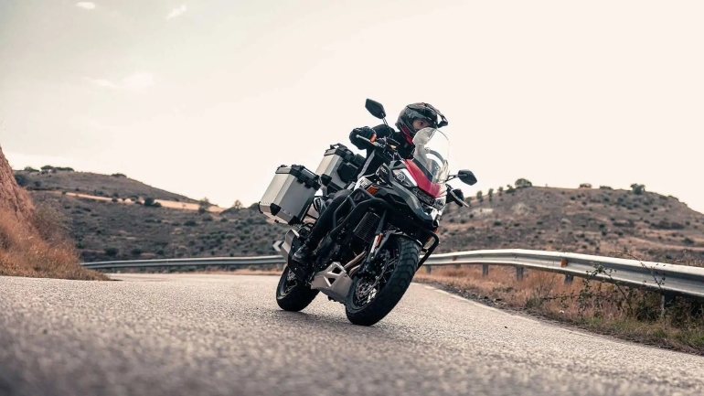 Νέα Adventure μοτοσυκλέτα από την Ισπανική MITT