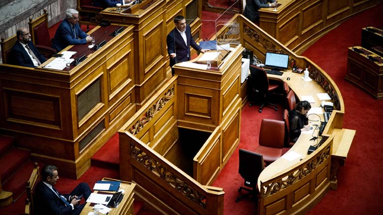 Βουλή: Νέα επίκαιρη ερώτηση προς τον πρωθυπουργό για την υπόθεση των παρακολουθήσεων, κατέθεσε ο Αλέξης Τσίπρας