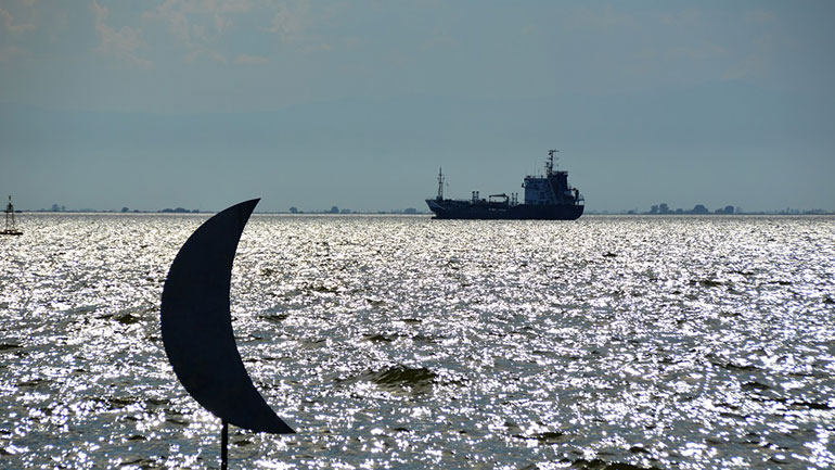  Η παραλία της Θεσσαλονίκης, ένα υπαίθριο μουσείο που «λατρεύει» τα ηλιοβασιλέματα