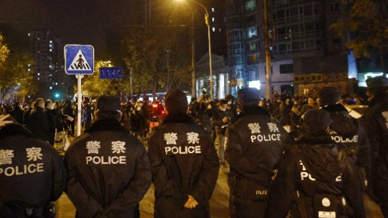 Γκραντ Σαπς: Δεν υπάρχει δικαιολογία για να ξυλοκοπούνται δημοσιογράφοι από την κινεζική αστυνομία