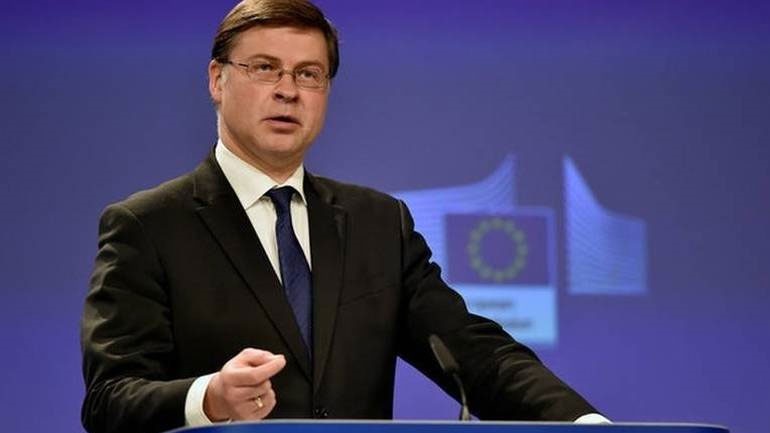 Λετονία – Β. Ντομπρόβσκις: Ο πόλεμος στην Ουκρανία καταδεικνύει ότι το αδιανόητο είναι ακόμη δυνατό