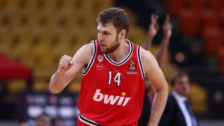 Basket League: MVP ο Σάσα Βεζένκοφ