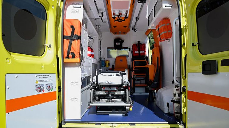 Σαντορίνη: Αερογέφυρα ζωής για 4χρονο κορίτσι που κατάπιε στραγάλι