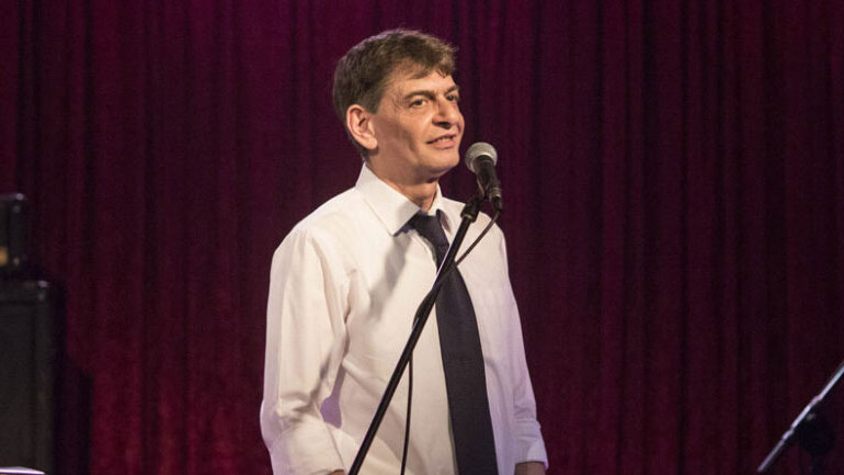 Μιχάλης Ρακιντζής: «Η βαλίτσα με τα λεφτά έφτασε μέχρι το σπίτι μου»