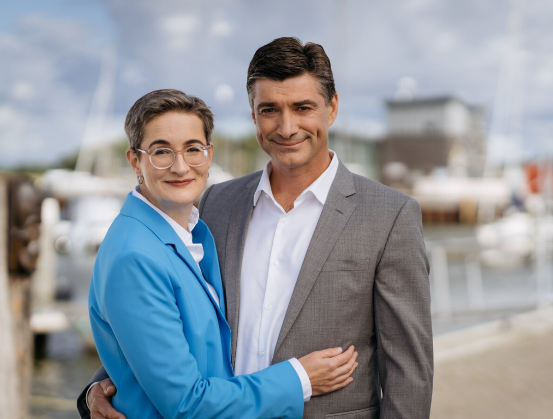 Ο Χάγκεν Ράινχολτ με την Καρολίν Πράισλερ