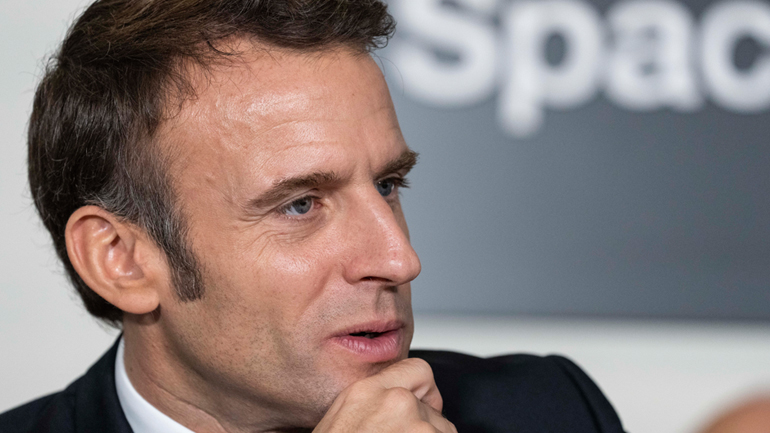 Εμ. Μακρόν: Οι τεράστιες δημόσιες ενισχύσεις στις αμερικανικές επιχειρήσεις μπορεί να διχάσουν τη Δύση