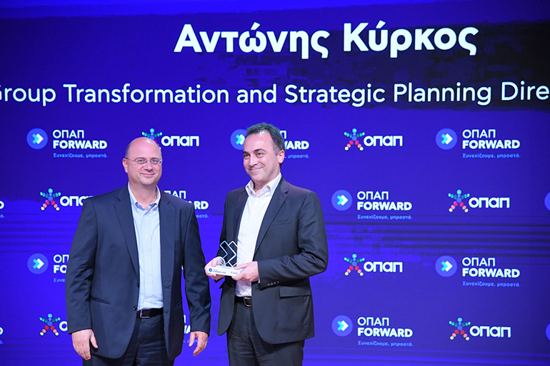 Δημήτρη Ράμφος, Purchasing, Deputy General Manager της εταιρείας Σκλαβενίτης, Αντώνης Κύρκος, Group Transformation and Strategic Planning Director της εταιρείας ΤΙΤΑΝ.