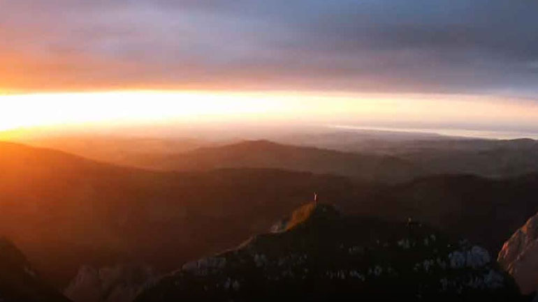 Πτήση στους ελβετικούς ουρανούς με ένα fpv