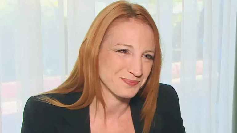 Στεφανία Γουλιώτη – «Maestro»: Ποζάρει γυμνή και στέλνει ηχηρό μήνυμα