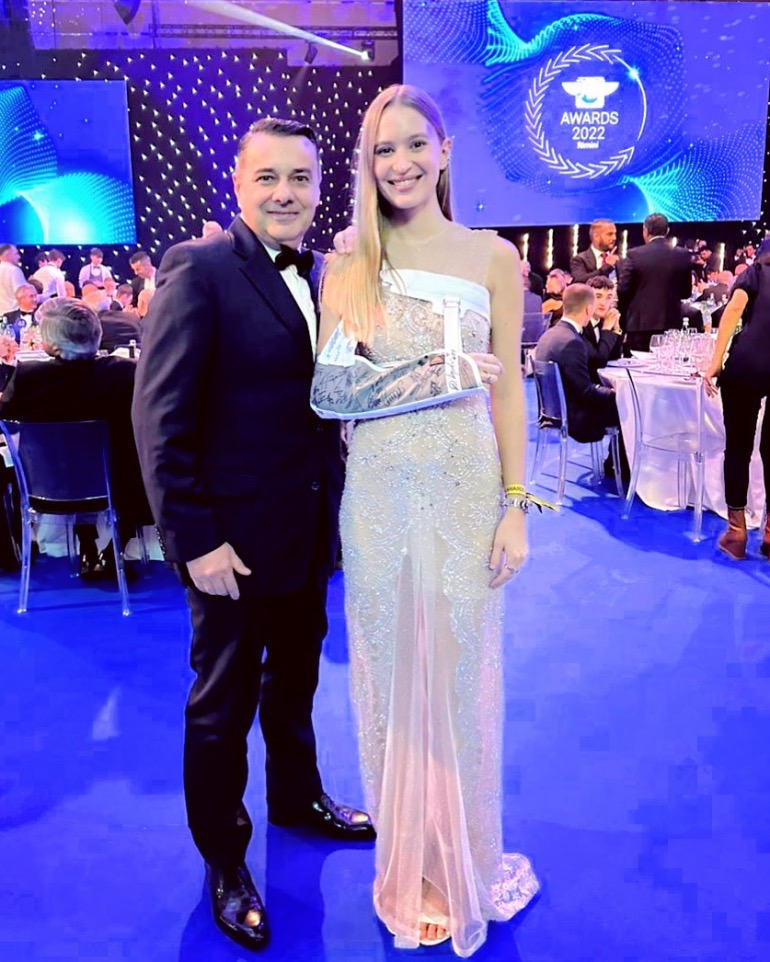 Ελληνικό στοιχείο στην Απονομή: Δημήτρης Διατσίδης και Dominika Grnova