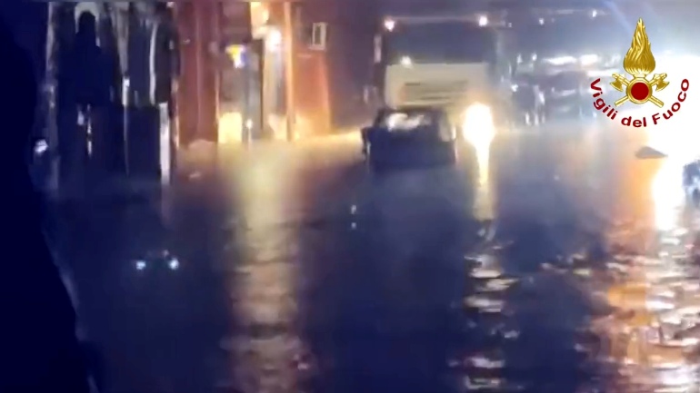 Ιταλία: Nέα σφοδρή κακοκαιρία έπληξε τη Σικελία και την ευρύτερη περιοχή της Μεσίνα