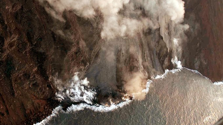 Ιταλία: Τσουνάμι ύψους ενάμισι μέτρου στο νησί Στρόμπολι