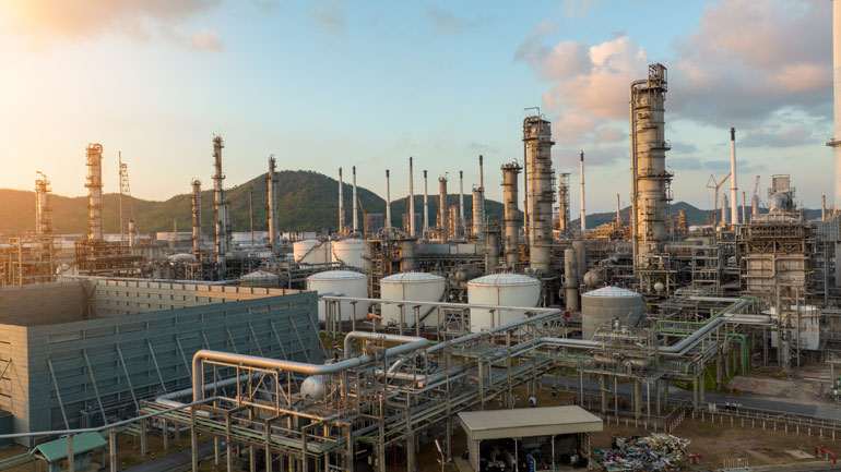 Σε ισχύ από σήμερα το εμπάργκο της Δύσης στο ρωσικό πετρέλαιο