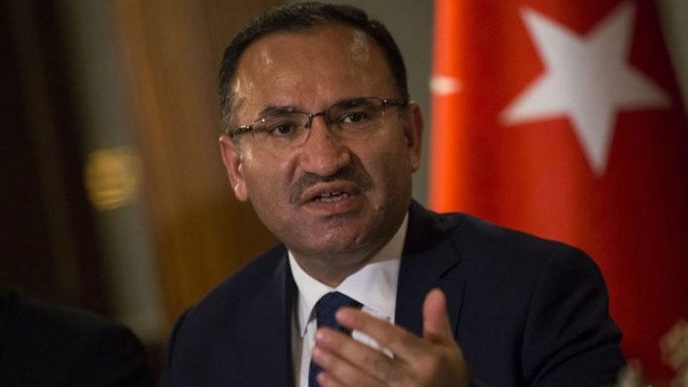 Η Τουρκία αναμένει και άλλες εκδόσεις καταζητούμενων από τη Σουηδία