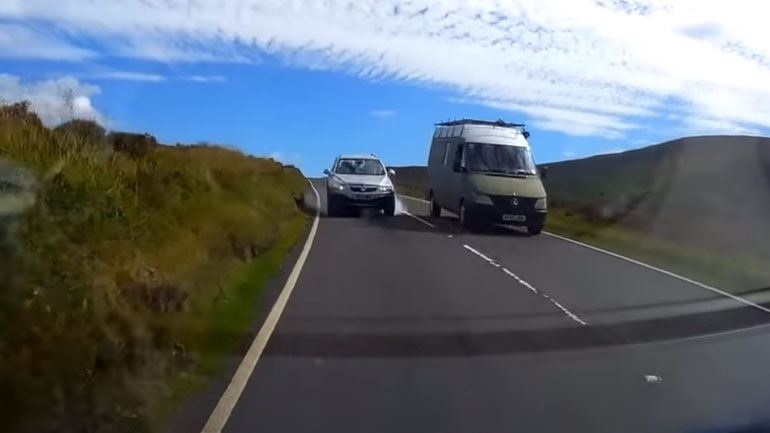 Αυστρία: Με κατάσχεση οχήματος κινδυνεύουν όσοι οδηγούν με υπερβολικά μεγάλη ταχύτητα