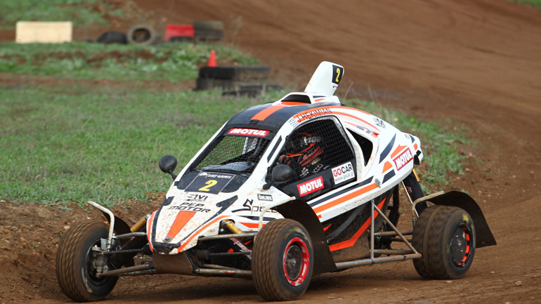 Σε σκηνικό ευρωπαϊκού επιπέδου ο τελικός του Crosscar- Κυριάρχησε ο  Γιάννης Χεκιμιάν 