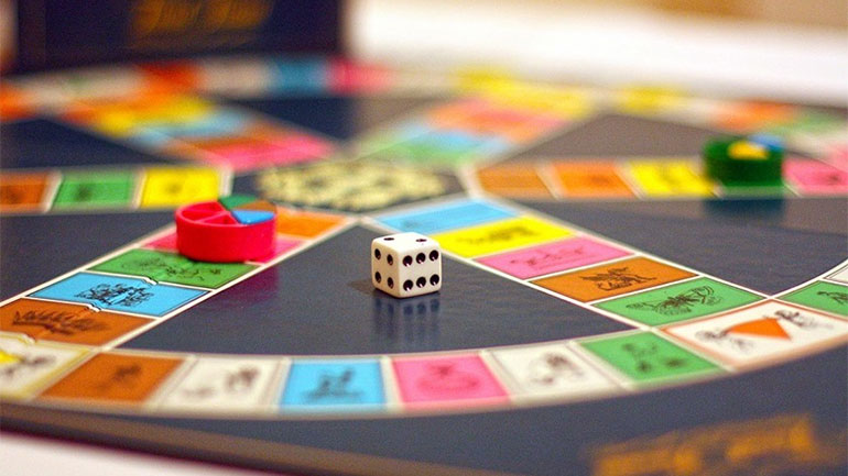 Ο καβγάς ενός ζευγαριού που τους έκανε να φτιάξουν επιτραπέζια παιχνίδια