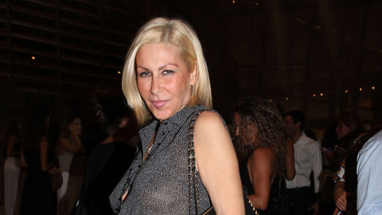 Έφη Σαρρή για την κηδεία της : «Το φέρετρό μου θέλω να το κρατάνε άνδρες με μπράτσα…»