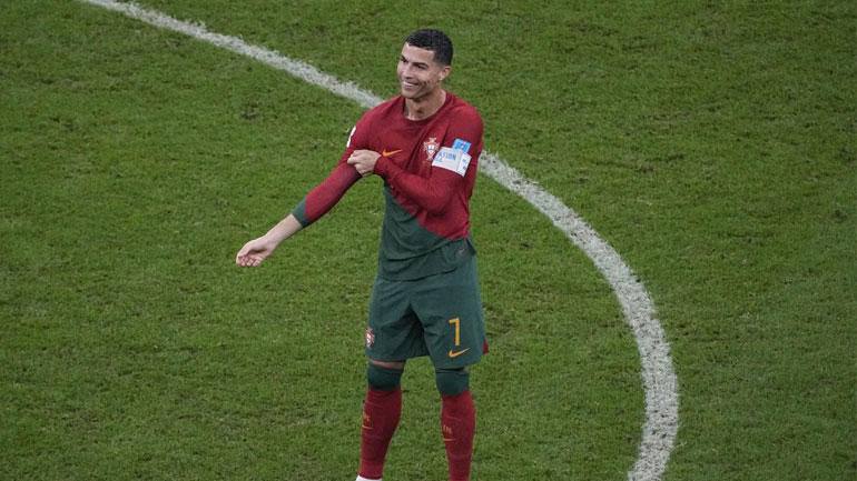 Πορτογαλία-Ελβετία: Η αποθέωση του κόσμου στον Κριστιάνο Ρονάλντο όταν μπήκε ως αλλαγή στο ματς!