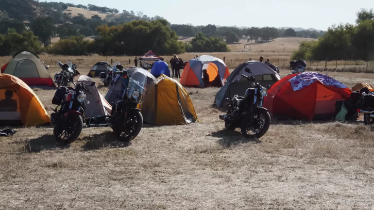 6 αξεσουάρ που θα διευκολύνουν την οδηγική σας ζωή