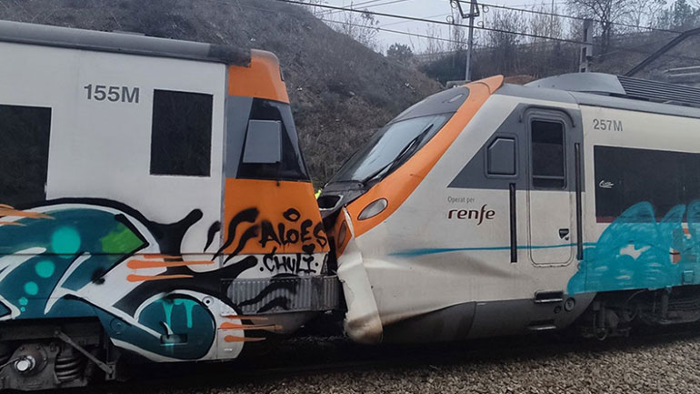 Βαρκελώνη: Τουλάχιστον 150 τραυματίες από σύγκρουση τρένων