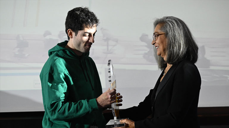 Στίβος: Κορυφαίος αθλητής των Βαλκανίων για το 2022 ο Μίλτος Τεντόγλου!