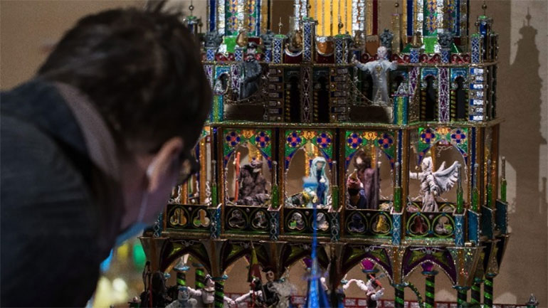 Συλλογή Σκηνών Γέννησης στην Αϊόβα διεκδικεί δύο ρεκόρ Γκίνες