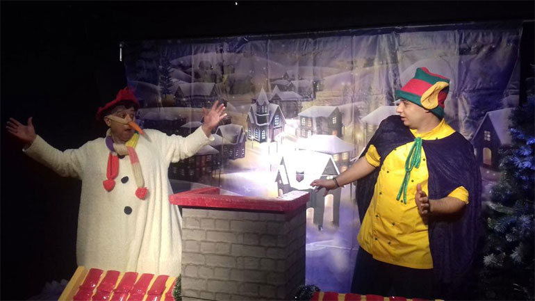 H μαγική καμινάδα των Χριστουγέννων