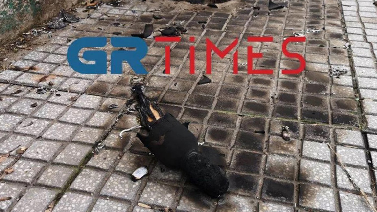 Θεσσαλονίκη: Επίθεση με μολότοφ σε διμοιρία των ΜΑΤ στο ΑΠΘ