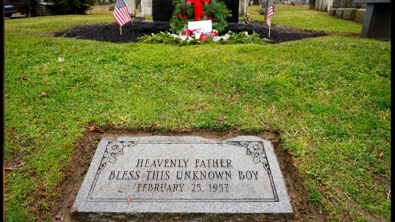 ΗΠΑ: Ύστερα από 65 χρόνια ταυτοποιήθηκε ένα αγοράκι που είχε βρεθεί νεκρό μέσα σε χαρτόκουτο