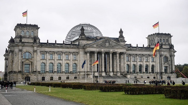 Η Μπούντεσταγκ επανεξετάζει το μηχανισμό ασφαλείας μετά την εξάρθρωση του εξτρεμιστικού δικτύου