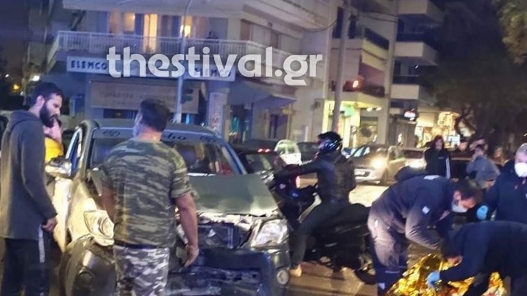 Σοβαρό τροχαίο με δύο τραυματίες στη Θεσσαλονίκη