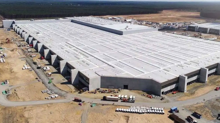 Χάος στο Gigafactory της Tesla στη Γερμανία – Γιατί κανείς δεν θέλει να δουλέψει;