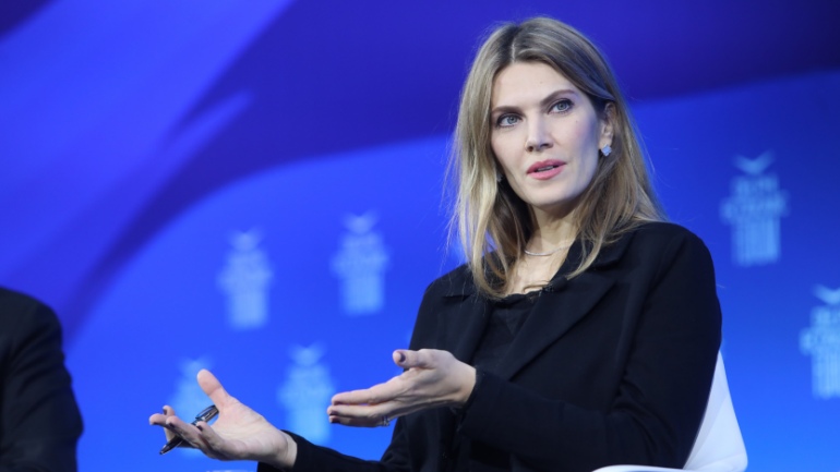 Η Μετσόλα ανέστειλε όλες τις αρμοδιότητες της Καϊλή