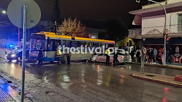 Θεσσαλονίκη: Αυτοκίνητο συγκρούστηκε με λεωφορείο του ΟΑΣΘ στη Σταυρούπολη