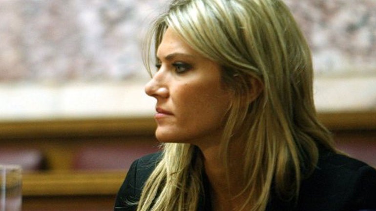 Οι Ιταλοί δημοσιογράφοι ξαναθυμήθηκαν τα παραμύθια της Καϊλή για τον παππού της… τον οποίον σκότωσαν οι κομμουνιστές