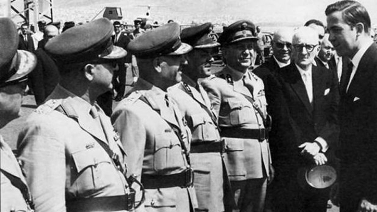 Ο βασιλεύς Κωνσταντίνος από χωρίον εις χωρίον…