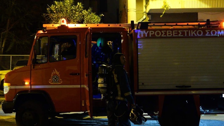 Νταλίκα πήρε φωτιά εν κινήσει στην εθνική οδό Κορίνθου – Τριπόλεως