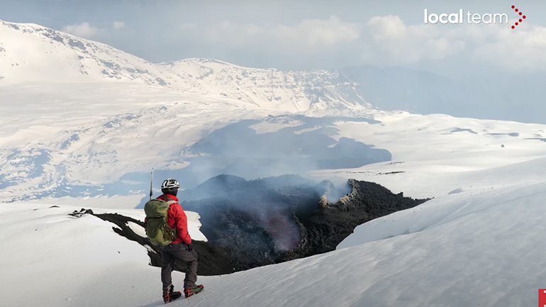 Λάβα στο χιόνι Λάβα στο χιόνι
