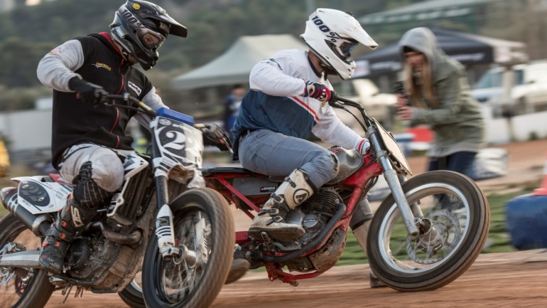 Χριστουγεννιάτικο διήμερο Flat Track στην Αθήνα