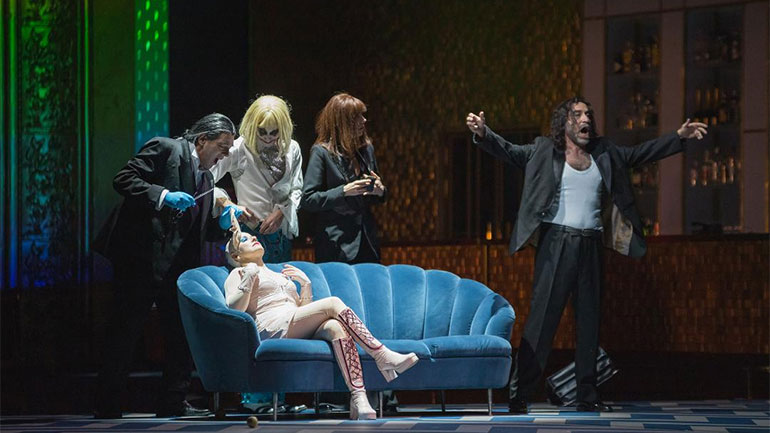 Εθνική Λυρική Σκηνή: Εντυπωσιακές φωτογραφίες και βίντεο από τις πρόβες των Παραμυθιών του Χόφμαν