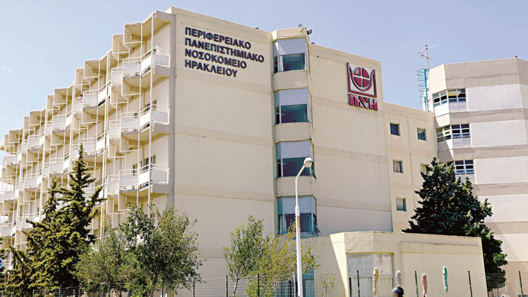 Χανιά: Σύγκρουση μηχανής με νταλίκα – Αποσωληνώθηκε ο 30χρονος πολυτραυματίας