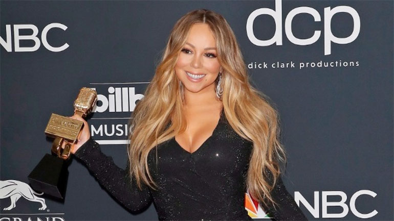 Το «All I Want for Christmas Is You» εκ νέου στην κορυφή